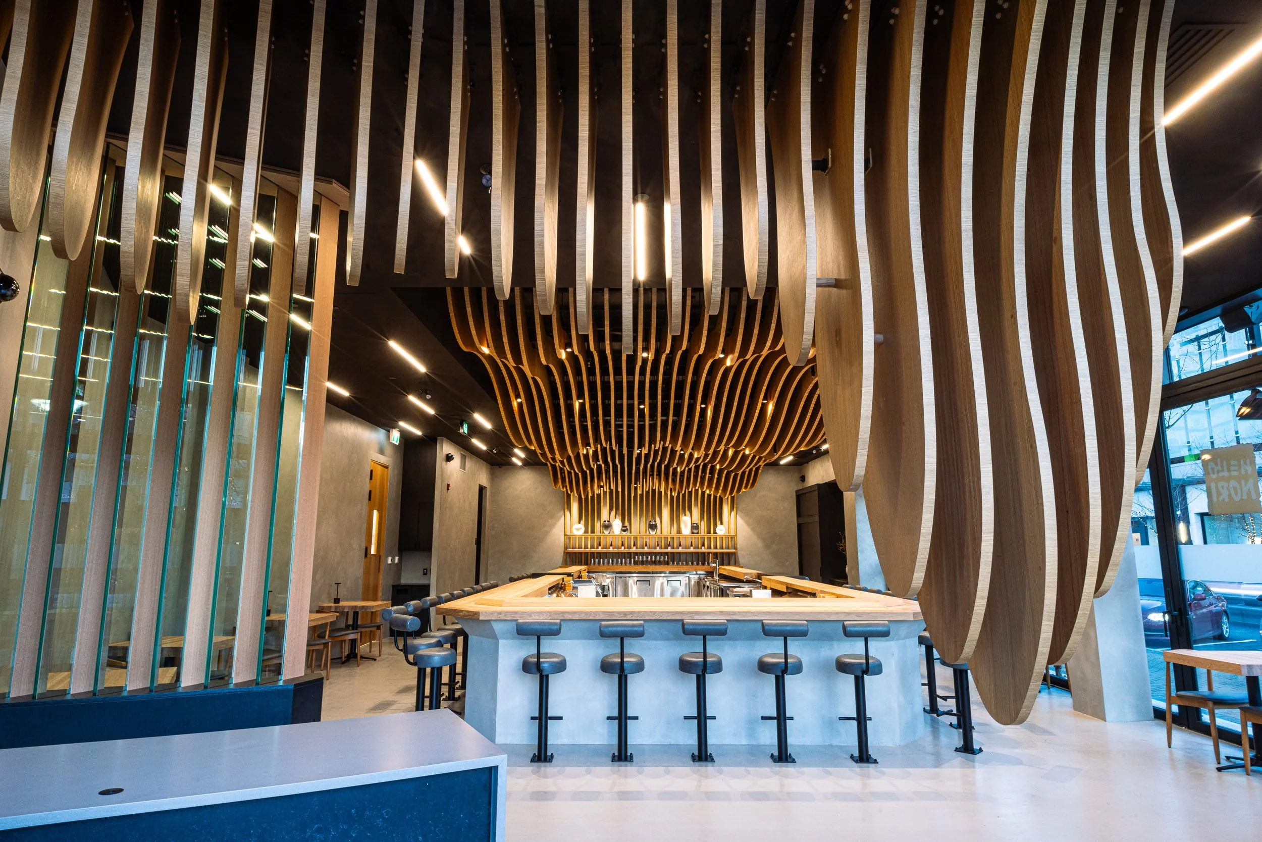 noriです。 Z-Lite Z-Lite Nori Contemporary Bronze 4 Light LED Vanity | The